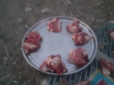 توزیع گوشت قربانی در روستای استهلی??